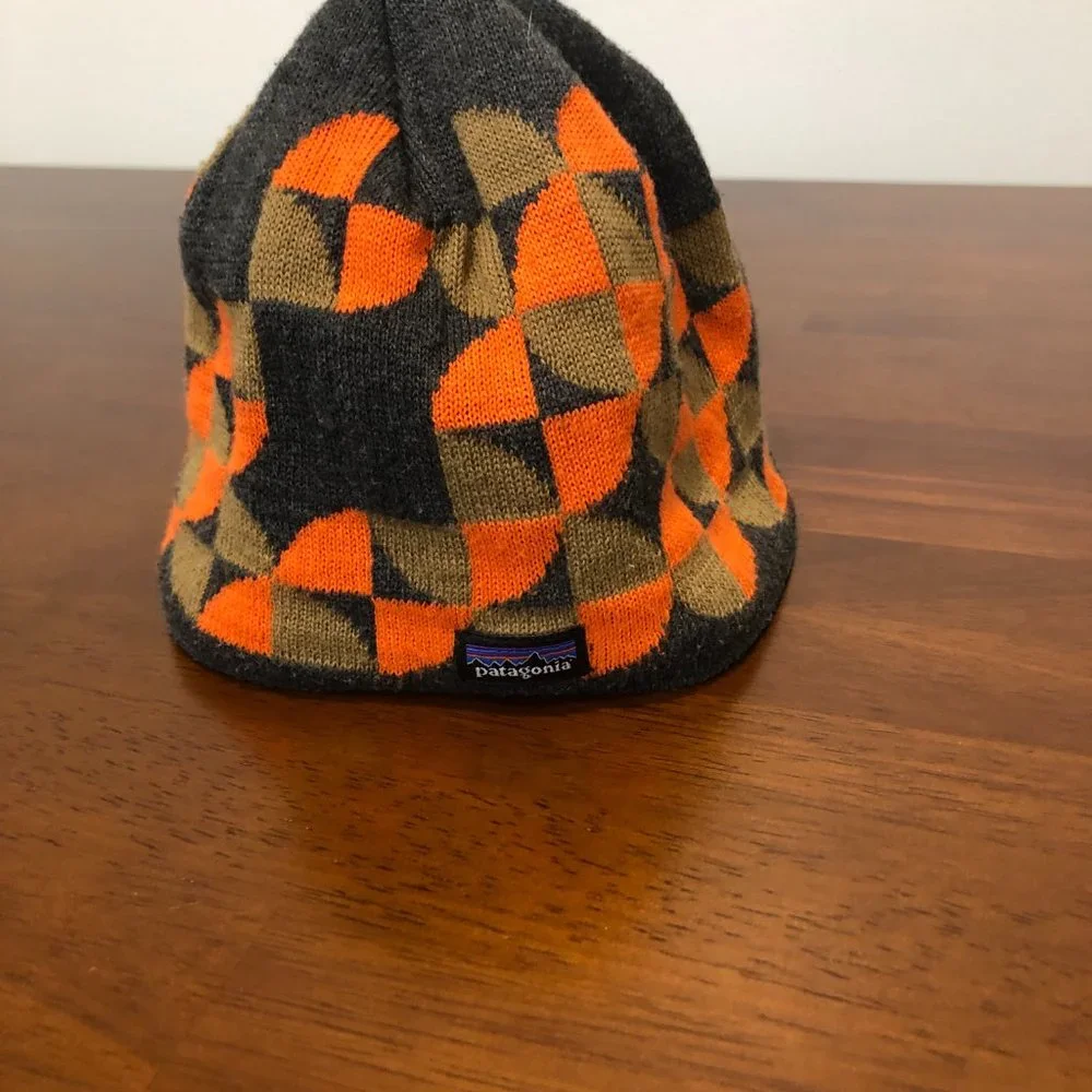 Patagonia Pre-Owned Geometric Pattern Kids Youth Beanie Size S.